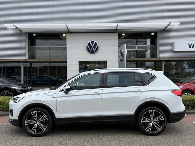 Seat Tarraco 1.4 TSI e-Hybrid PHEV Xcellence / PANODAK / 360 gr. CAMERA / Voorstoelen en achterbank verwarmd / 20"LMV