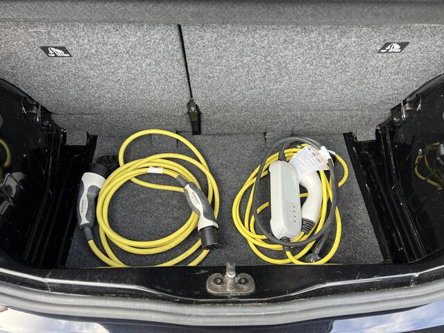 Skoda E-Citigo e-iV EV Style CRUISE|STOELVERW|PDC|LMV|ECC|ELEK.PAKKET