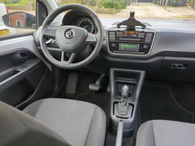 Skoda E-Citigo e-iV EV 83pk Ambition / Parkeersensoren Achter / Stoelverwarming / Climate Control