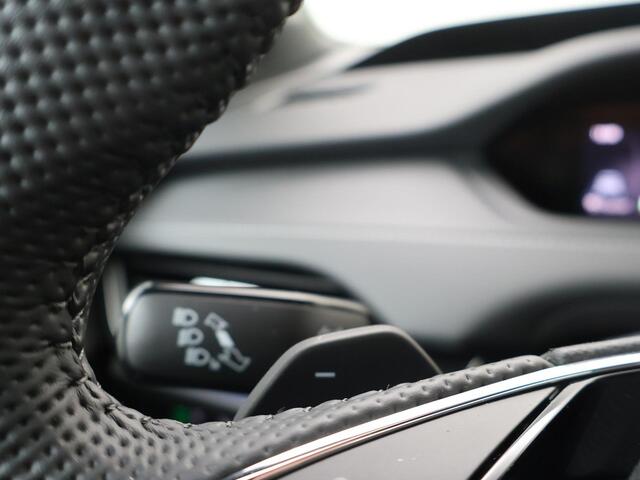 Skoda Enyaq iV 60 Sportline 180 pk Navigatie | CANTON geluidssysteem | Apple Carplay/Android Auto | Crystal Face | 20" lichtmetalen velgen |