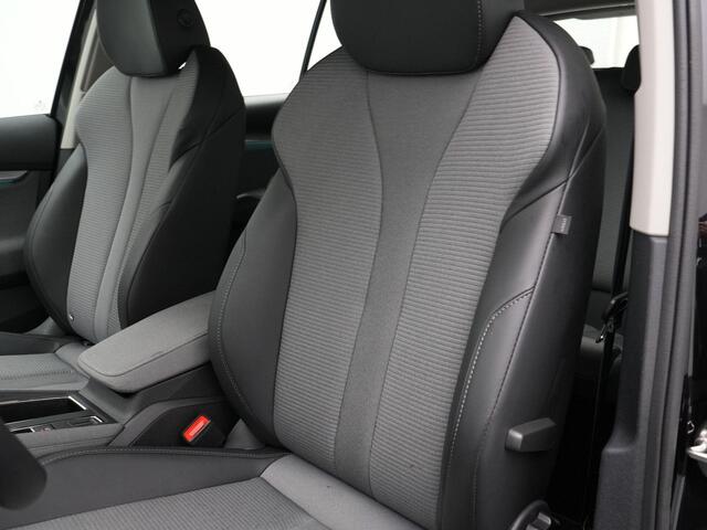 Skoda Enyaq iV 60 180 pk Selection | Achteruitrijcamera | LED koplampen | Standkachel | Adaptive Cruise Control | 19 inch