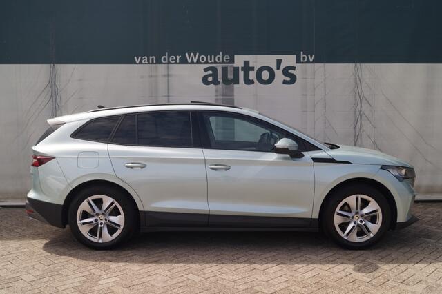 Skoda Enyaq iV 60 180pk 62kWh -PANO-LED-NAVI-ECC-PDC-ACC-