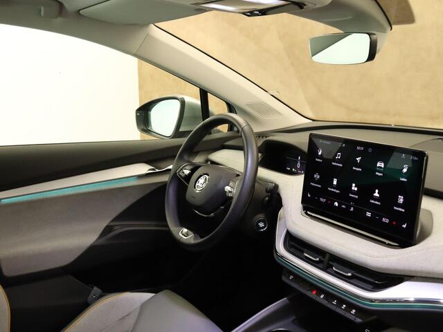 Skoda Enyaq iV 60 - ORIGINEEL NEDERLANDSE AUTO - CRUISE CONTROL - APPLE CARPLAY/ANDROID AUTO - CLIMATE CONTROL - NAVIGATIE FULL MAP - LICHTMETALEN VELGEN 21 INCH - HALFLEDEREN BEKLEDING - STOELVERWARMING VOORZIJDE