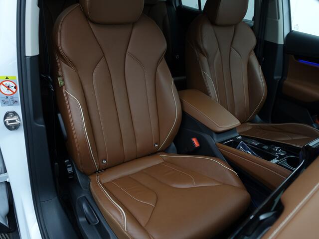 Skoda Enyaq iV 60+ Sportline- Warmtepomp, Design Leder Interieur, Sfeerverlichting, Standkachel, Xenon Led