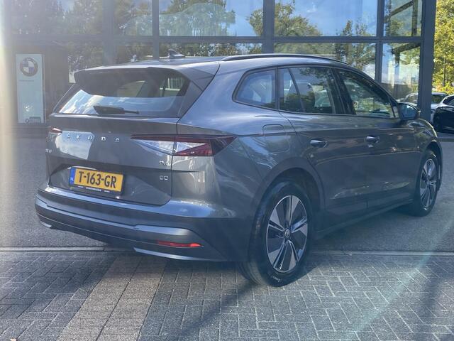 Skoda Enyaq iV 60 Private Edition VAN: 30.900,- VOOR 28.877,- UW HERFSTVOORDEEL: 2.023,- EURO | RIJKLAARPRIJS INCL. 12MND BOVAG | TOPSTAAT! | DEALER ONDERHOUDEN | 1e EIGENAAR