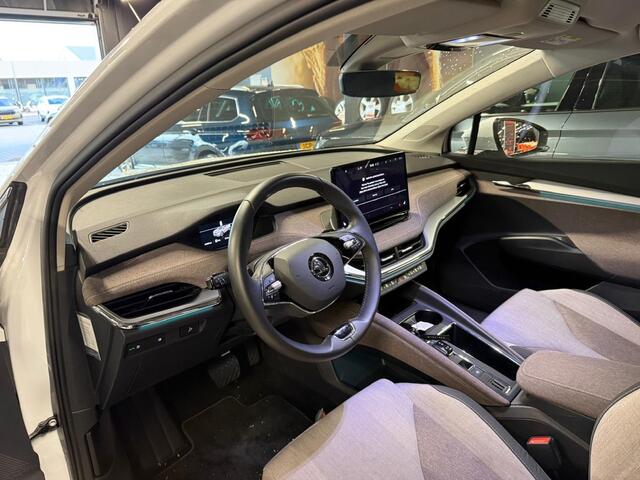 Skoda Enyaq iV 60 180 Pk Automaat | CarPlay | Stoel- & Stuurverwarming | Climate | Cruise | 20 inch | 81.080 Km!!