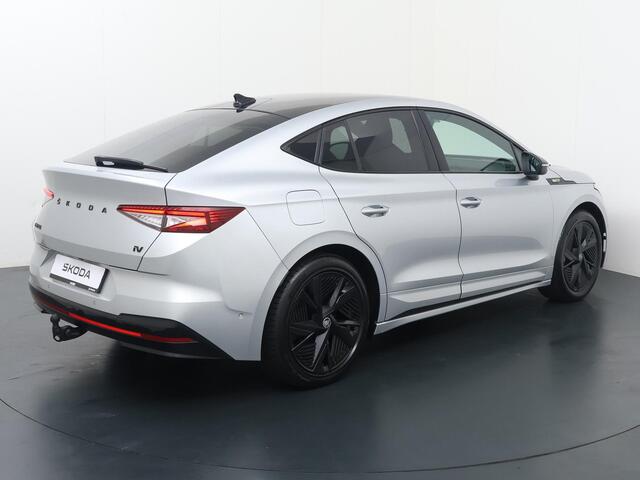 Skoda Enyaq iV Coupé 80 RS | 300 PK | Soh 89% | Trekhaak | Panoramadak | Stoelverwarming