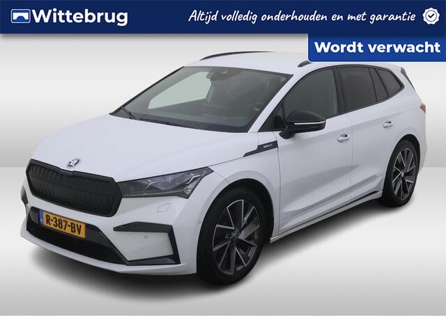 Skoda Enyaq iV 80 Sportline / Navigatie / Camera / Parkeer sensoren V+A / Stoel+stuur verwarming / Kuipstoelen /