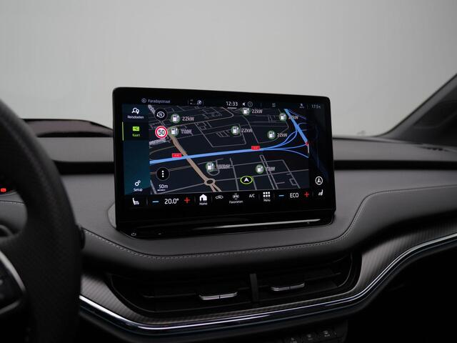 Skoda Enyaq iV 80X 265 pk Sportline | Warmtepomp | Panoramadak | Gegeugenstoel | Matrix LED | Stuur-/stoelverwarming | Leder/alcantara