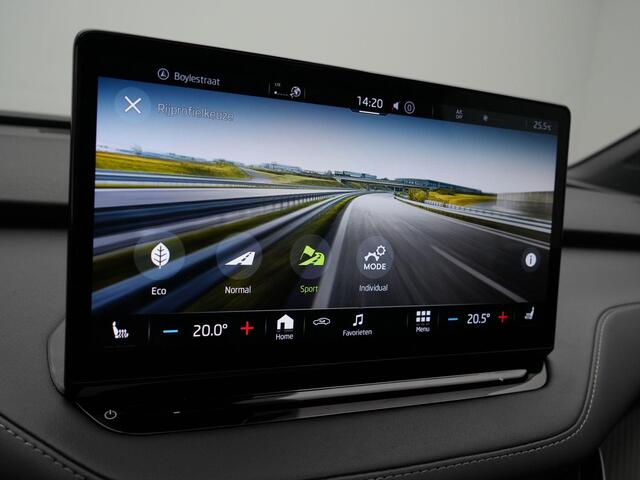 Skoda Enyaq iV 80 204 pk Sportline | Panoramadak | Trekhaak | Snelladen tot 125kW | Geheugenstoel | Matrix LED | Leder/alcantara | Achteruitrijcamera | Stuur-/stoelverwarming