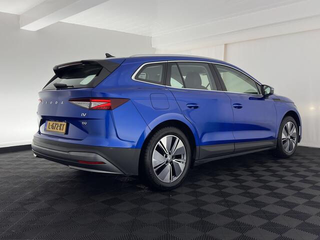 Skoda Enyaq iV 80 [ 3-Fase ] (INCL-BTW) *LEATHER-FABRIC | FULL-LED | DIGI-COCKPIT | CAMERA | KEYLESS | NAVI-FULLMAP | AMBIENT-LIGHT | ECC | HEATED-COMFORTSEATS | DAB+ | PDC | CRUISE | CARPLAY | TOWBAR | 19"ALU*