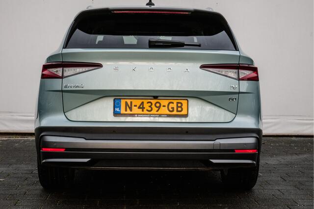 Skoda Enyaq iV 60 Panoramadak/ Stoel-stuurverwarming/ Camera/ Blindspot/ Carplay/ Keyless/ Half leer