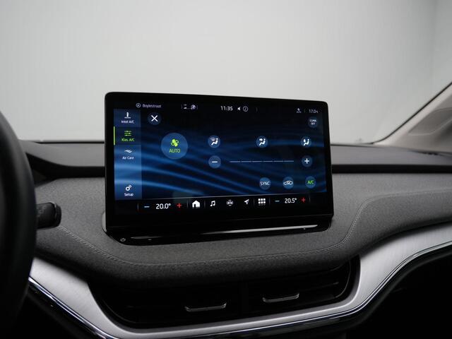 Skoda Enyaq iV 60 180 pk | Achteruitrijcamera | Navigatie | Adaptive Cruise | Leder/stof