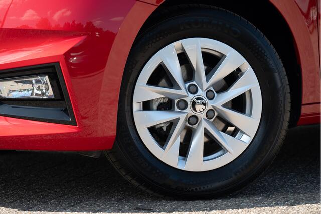 Skoda FABIA 1.0 TSI Selection | Navi by App | Camera | Stoelverw. | Cruise