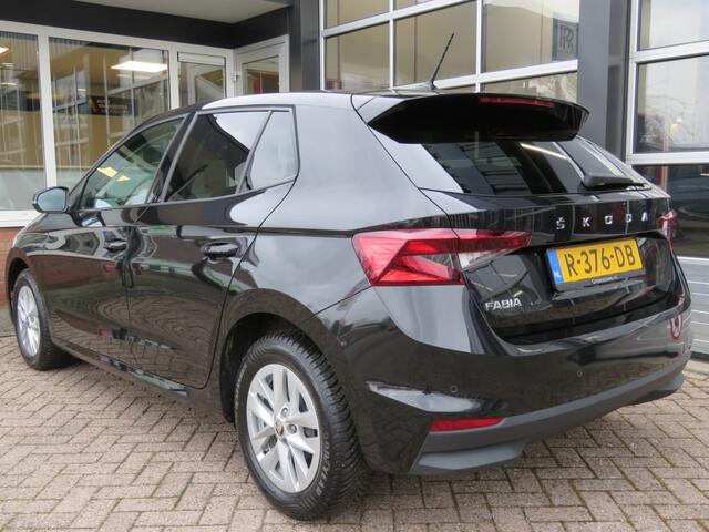 Skoda FABIA 1.0 TSI 95PK Ambition / Navi / Cruise / BOVAG garantie