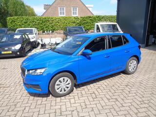 skoda-fabia-1.0-tsi-active-airco,-m