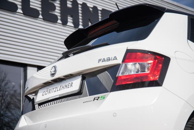 Skoda FABIA R5 1.4 TSI WRC 2 Champion 2017 | UNIEK | 1 van 1.300 | Adapt. Cruise | Stoelverw. | Camera | Keyless