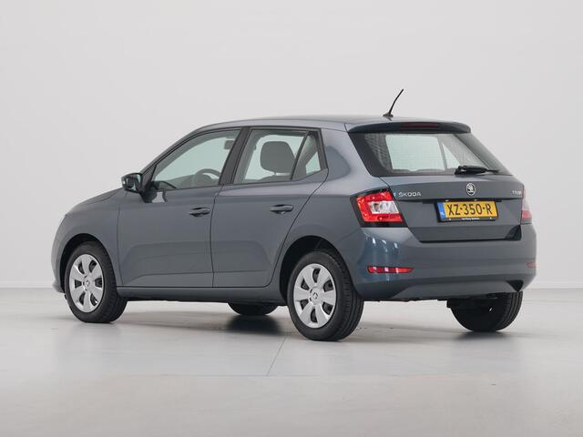 Skoda FABIA 1.0 75pk Active Navi via app Airco Cruise Pdc achter 3