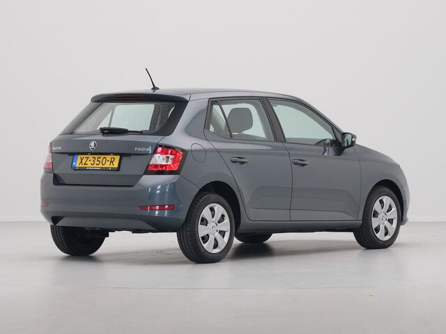 Skoda FABIA 1.0 75pk Active Navi via app Airco Cruise Pdc achter 3