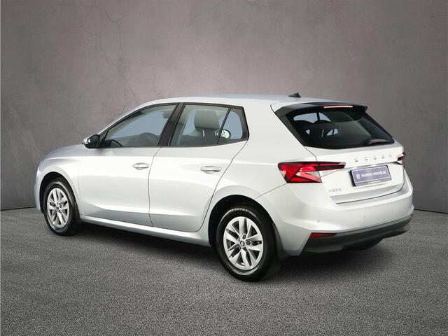 Skoda FABIA Ambition 1.0 TSI 110pk DSG Automaat Cruise control, Parkeersensoren, Airco, Stoelverwarming, DAB, Radio, LED koplampen, App connect, Bluetooth