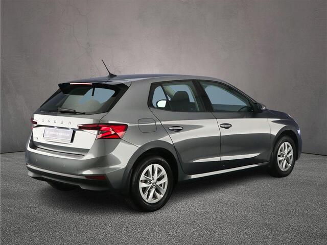 Skoda FABIA Ambition 1.0 TSI 110pk DSG Automaat Cruise control, Parkeersensoren, Airco, Stoelverwarming, DAB, Radio, App connect, LED koplampen