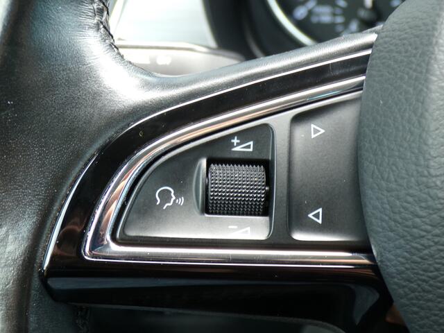 Skoda FABIA Combi 1.0 TSI Clever Sensoren / Cruise Control / Navigatie / Bluetooth / 15'' LMV