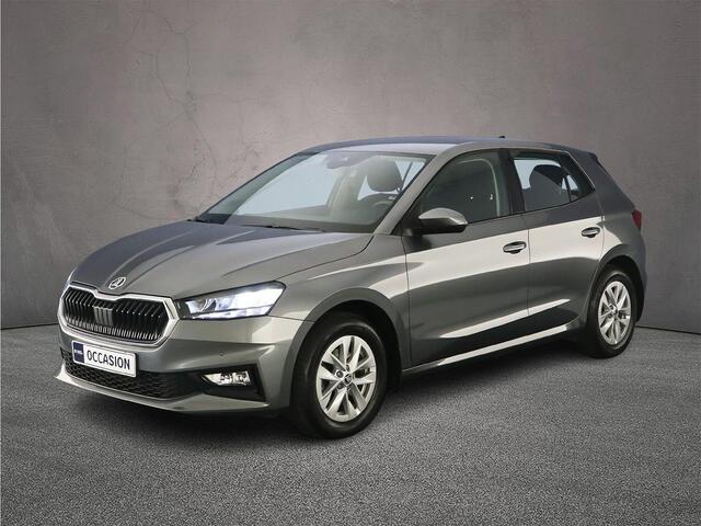 Skoda FABIA Ambition 1.0 TSI 110pk DSG Automaat Cruise control, Parkeersensoren, Stoelverwarming, Airco, LED koplampen, DAB, Radio, Bluetooth