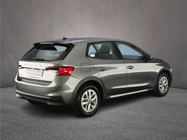 Skoda FABIA Ambition 1.0 TSI 110pk DSG Automaat Cruise control, Parkeersensoren, Stoelverwarming, Airco, LED koplampen, DAB, Radio, Bluetooth