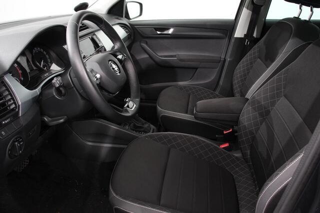 Skoda FABIA Combi 1.0 TSI DSG Ambition | Navigatie | App Connect | Camera | Cruise Control | Extra getint glas | Dab