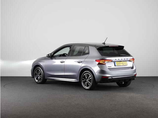 Skoda FABIA 1.0 TSI Monte Carlo 95 pk | Verlengde garantie | Navigatie via App | Parkeersensoren | Achteruitrijcamera | LED koplampen | Stoelverwarming |