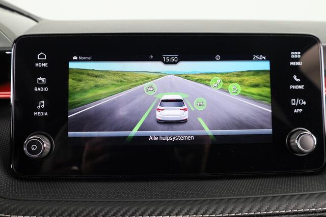 Skoda FABIA Monte Carlo 1.0 TSI 95 pk 5 versn. Hand | Stoelverwarming | Camera | Carplay |