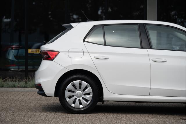 Skoda FABIA 1.0 MPI Ambition | Stoelverwarming | AppConnect | Cruise | PDC