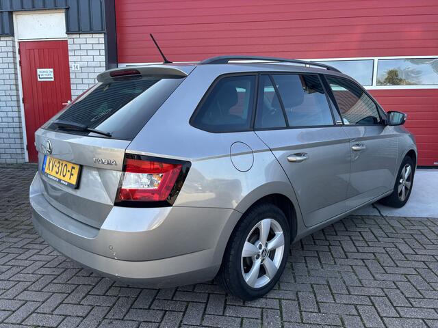 Skoda FABIA Combi 1.2 TSI JOY STOELVERW / CLIMA / PDC / BLUETOOTH / CRUISE / DAB+ / NL-AUTO