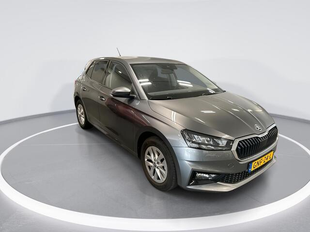 Skoda FABIA 1.0 TSI 95pk Selection · Airco · Apple/Android Car Play · P-Sensoren · Cruise Control · Getint Glas · 15'' Inch · Garantie t/m 13-10-2028 of 100.000km