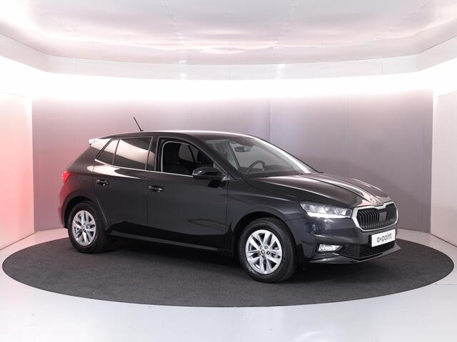 Skoda FABIA 1.0 TSI Business Edition 95 pk | Verlengde garantie | Navigatie via App | Parkeersensoren | Achteruitrijcamera | Stoelverwarming |
