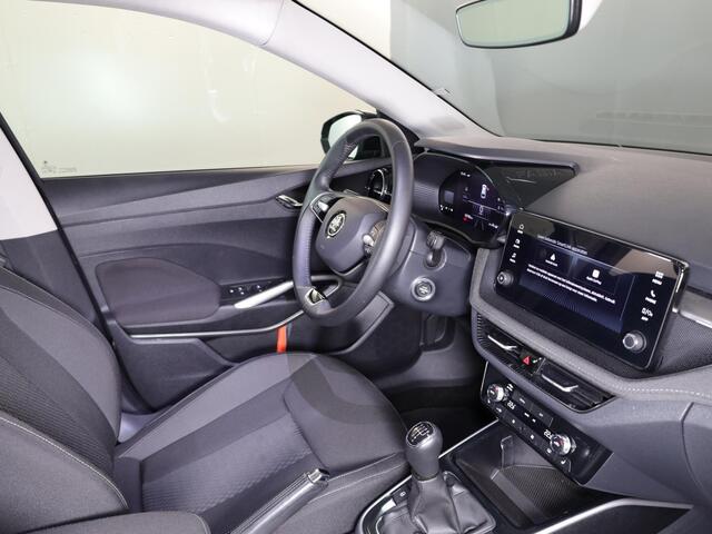 Skoda FABIA 1.0 TSI Business Edition 95 pk | Verlengde garantie | Navigatie via App | Parkeersensoren | Achteruitrijcamera | Stoelverwarming |