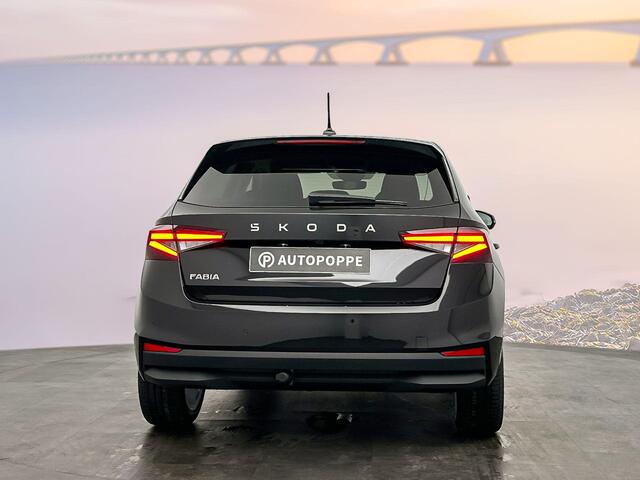 Skoda FABIA Business Edition 1.0 TSI 70 kW / 95 PK Hatchback 5