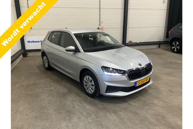 Skoda FABIA 1.0 TSI Ambition AUT! Carplay! Apk 5-2027! VERWACHT!