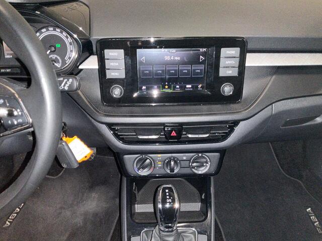Skoda FABIA 1.0 TSI Ambition AUT! Carplay! Apk 5-2027! VERWACHT!