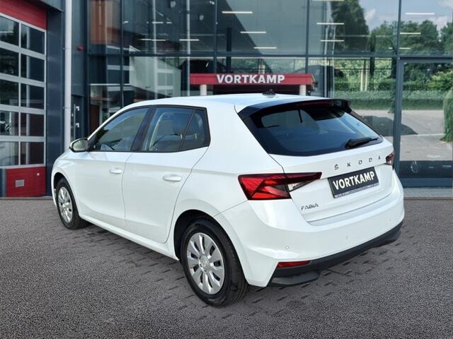 Skoda FABIA 1.0 TSI DSG AMBITION NAVI/CARPLAY/CRUISE/PDC/STOELVERW