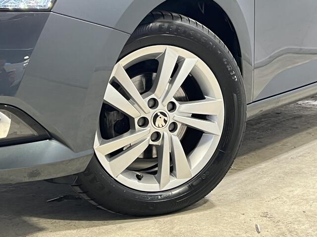 Skoda FABIA 1.0 TSI Ambition | Apple Carplay/Android Auto | Lichtmetalen Velgen 15" | Cruise Control | Airco |