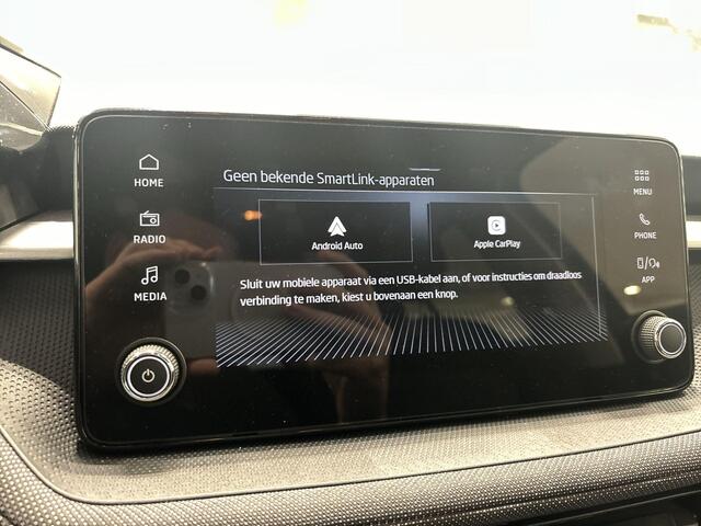 Skoda FABIA 1.0 TSI 115pk DSG Selection · Apple/Android Car Play · P-Sensoren · Airco · Getint Glas · 15'' Inch · Garantie t/m 21-10-2028 of 100.000km