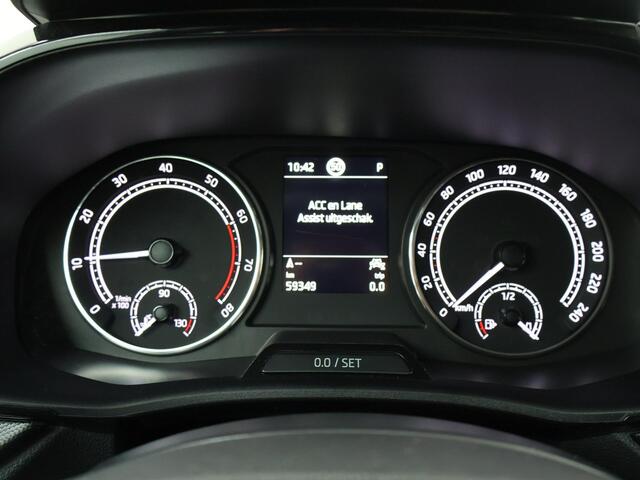 Skoda FABIA 1.0 TSI Ambition | 110 PK | Automaat | Climate control | Navigatiesysteem |