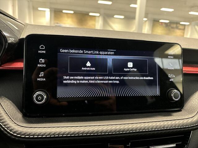 Skoda FABIA 1.0 TSI 115pk DSG Monte Carlo · Apple/Android Car Play · Camera · Keyless · P-Sensoren · Sfeerverlichting · 17'' Inch · Garantie t/m 13-10-2028 of 100.000km