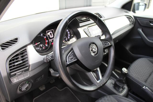 Skoda FABIA Combi 1.0 TSI Drive | Apple carplay/Android auto | Parkeersensor | Airco
