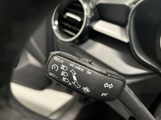 Skoda FABIA 1.0 TSI 110pk DSG Ambition · Airco · Apple/Android Car Play · P-Sensoren · DAB · Getint Glas · Cruise Control · 15'' Inch · Garantie t/m 16-10-2027 of 100.000km