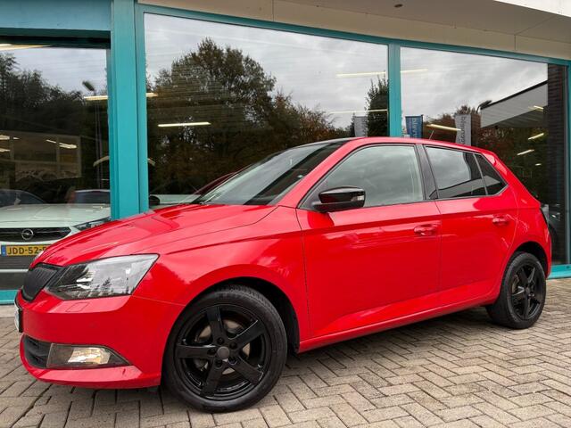 Skoda FABIA 1.0 MPI Sport Navi, Climate, LED, 16Inch, Bluetooth, PDC