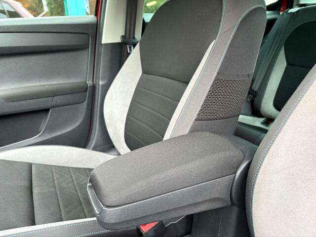 Skoda FABIA 1.0 MPI Sport Navi, Climate, LED, 16Inch, Bluetooth, PDC