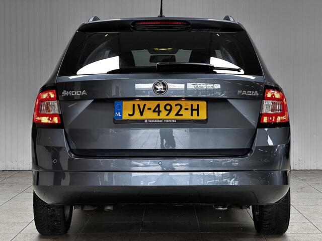 Skoda FABIA Combi 1.4 TDI Ambition Business/ 15'' LMV/ Navi/ Airco/ Cruise/ Elek. pakket/ Isofix/ Bluetooth/ Armsteun/ Multi. LEDER. Stuur/ 15'' LMV/ Mistl./ PDC/ Extra getint glas/ Dakrails.