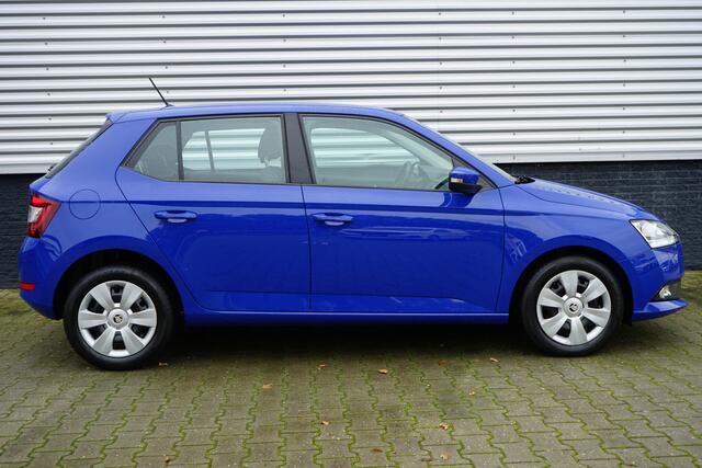 Skoda FABIA 1.0 TSI Ambition | Navi